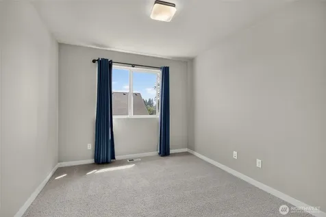 3526 164th Place SW Lynnwood WA 98037
