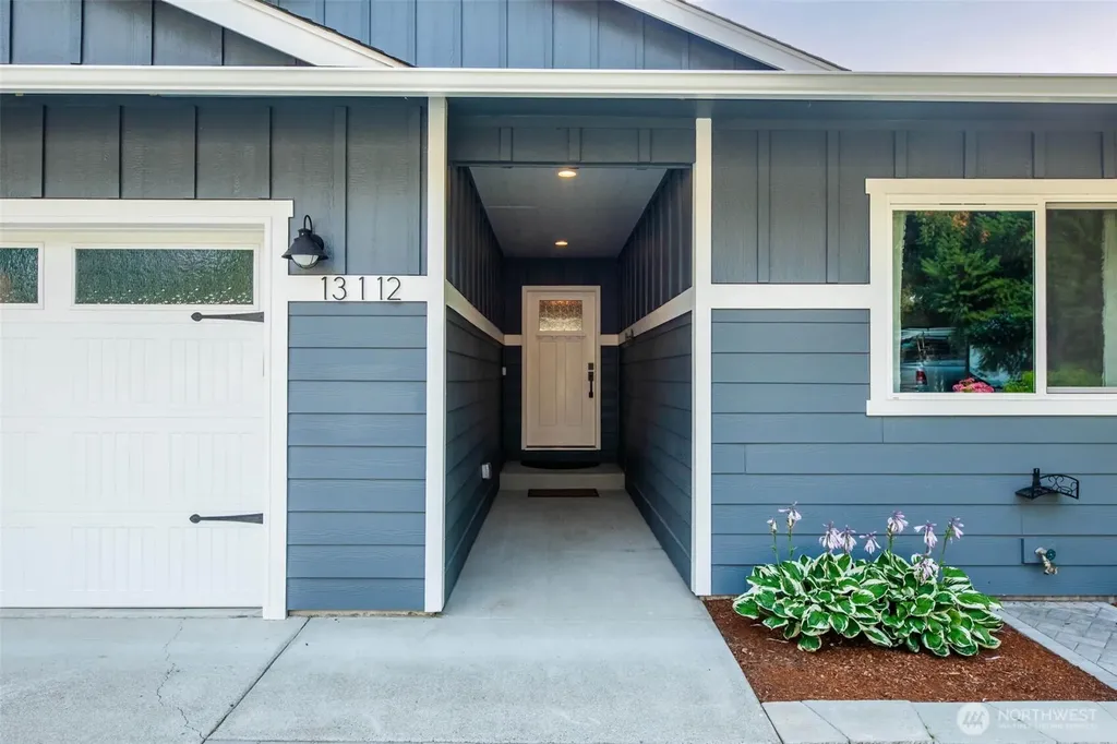 13112 5th Avenue E Tacoma WA 98445
