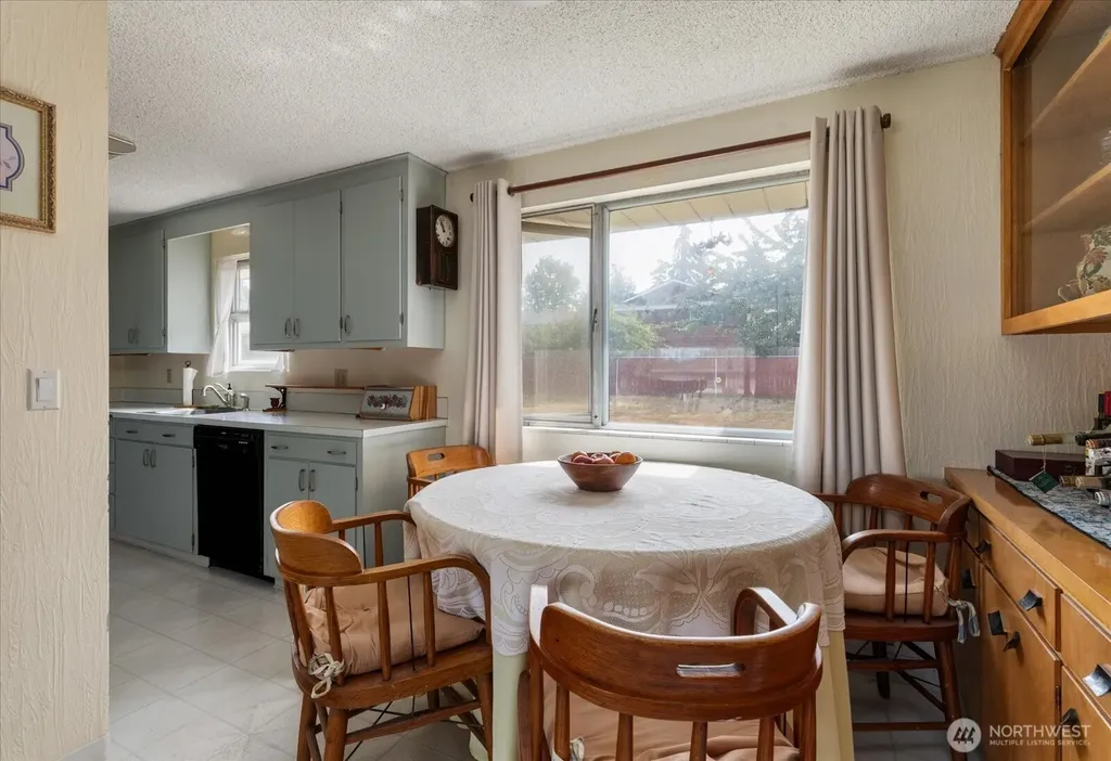 532 SE Pasek Street Oak Harbor WA 98277