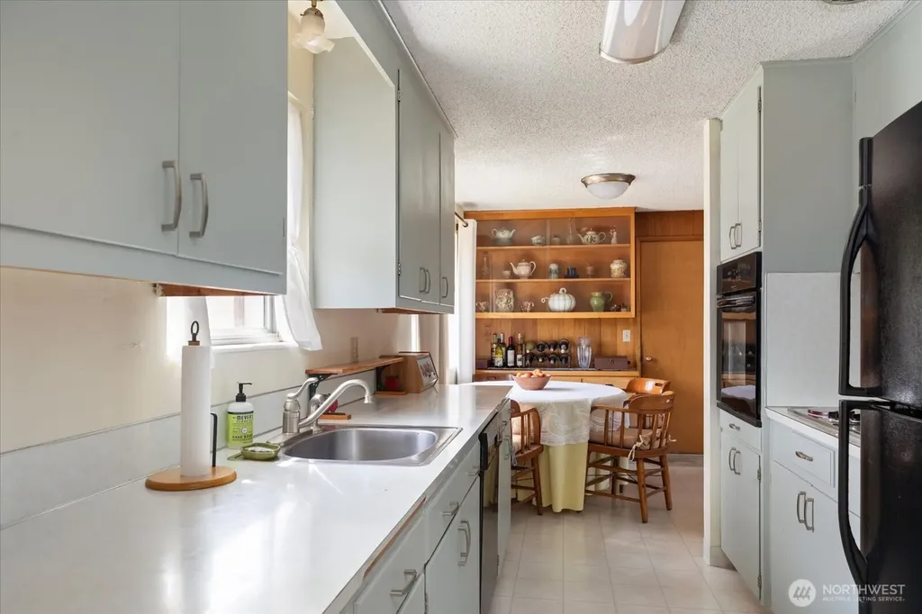 532 SE Pasek Street Oak Harbor WA 98277