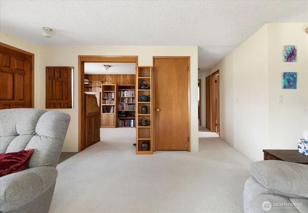 532 SE Pasek Street Oak Harbor WA 98277