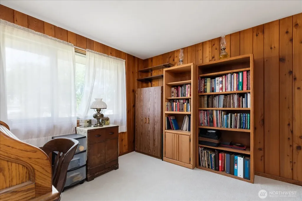 532 SE Pasek Street Oak Harbor WA 98277