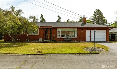 532 SE Pasek Street Oak Harbor WA 98277