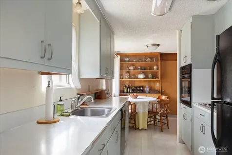 532 SE Pasek Street Oak Harbor WA 98277