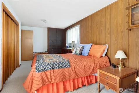 532 SE Pasek Street Oak Harbor WA 98277