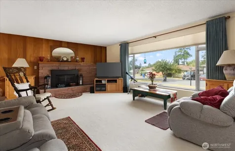 532 SE Pasek Street Oak Harbor WA 98277