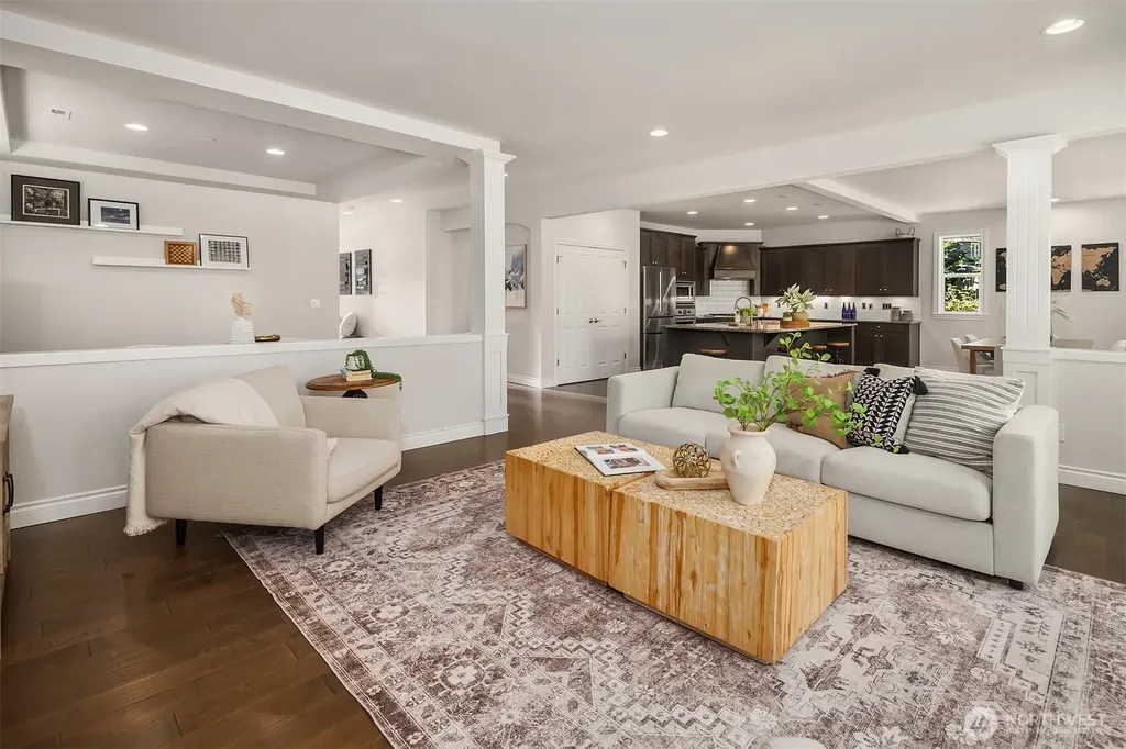 13874 Lavigne Court NE Bainbridge Island WA 98110