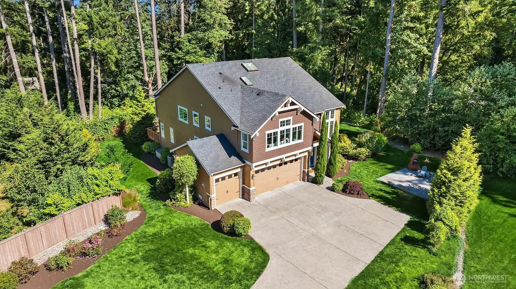 13874 Lavigne Court NE Bainbridge Island WA 98110