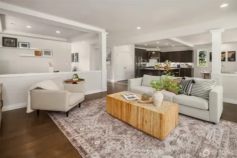 13874 Lavigne Court NE Bainbridge Island WA 98110