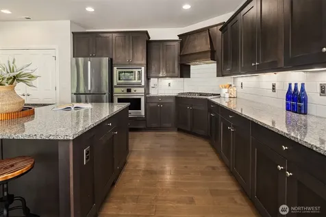 13874 Lavigne Court NE Bainbridge Island WA 98110
