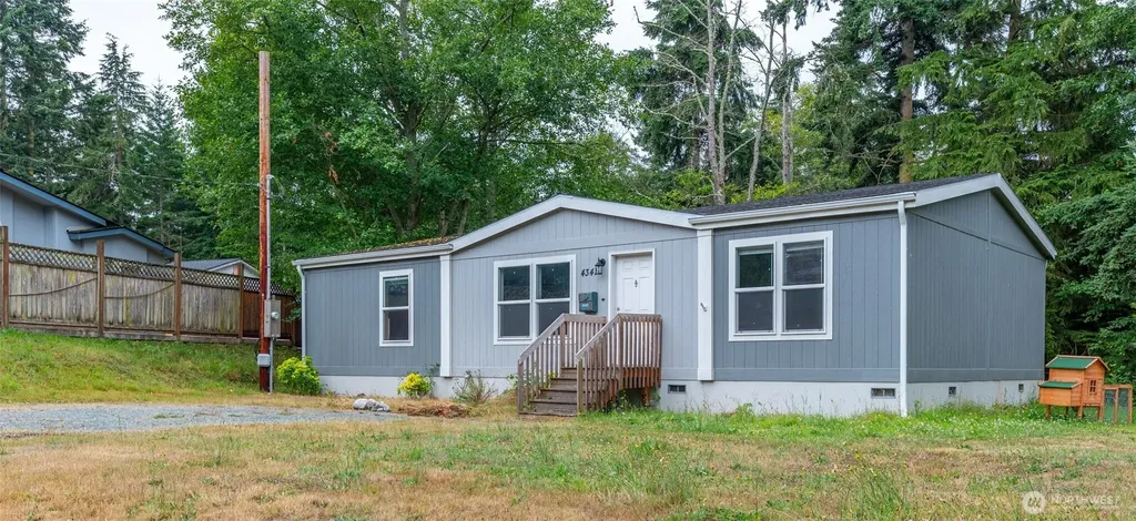 4341 Noisy Circle Oak Harbor WA 98277