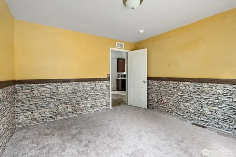 4341 Noisy Circle Oak Harbor WA 98277