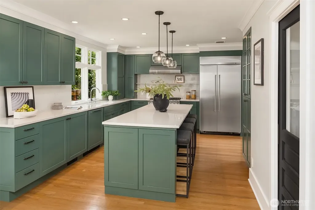 6302 15th Avenue NE Seattle WA 98115