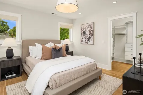 6302 15th Avenue NE Seattle WA 98115