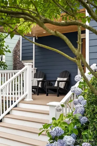 6302 15th Avenue NE Seattle WA 98115