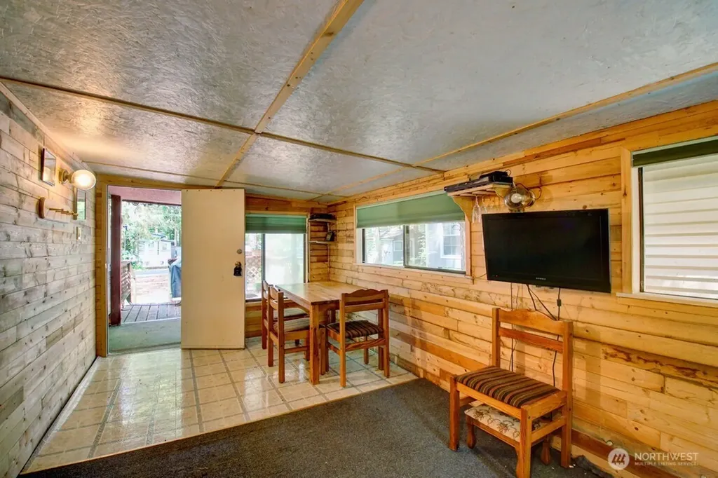 149 Goldrush Road Deming WA 98244