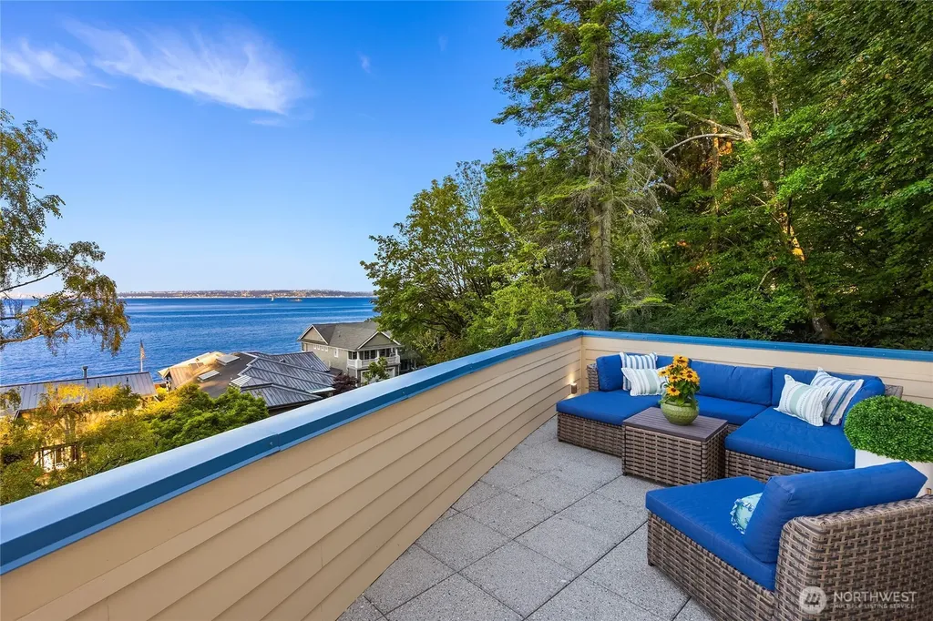 4089 Rockaway Beach Road NE Bainbridge Island WA 98110