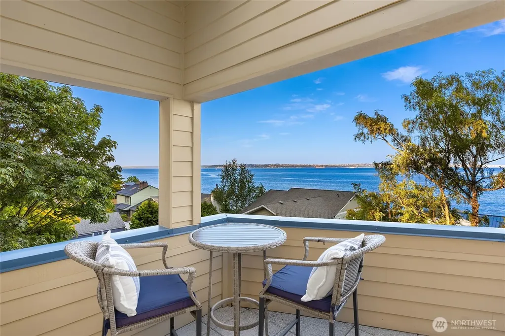 4089 Rockaway Beach Road NE Bainbridge Island WA 98110