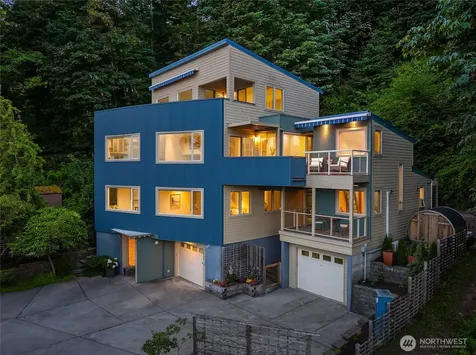 4089 Rockaway Beach Road NE Bainbridge Island WA 98110