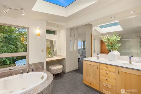 4089 Rockaway Beach Road NE Bainbridge Island WA 98110