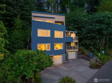 4089 Rockaway Beach Road NE Bainbridge Island WA 98110