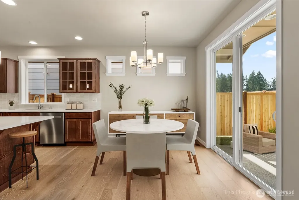 7341 Mirasett Street SW Tumwater WA 98512
