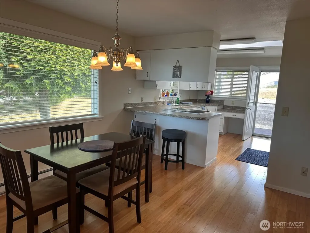 506 S Ennis Street Port Angeles WA 98362