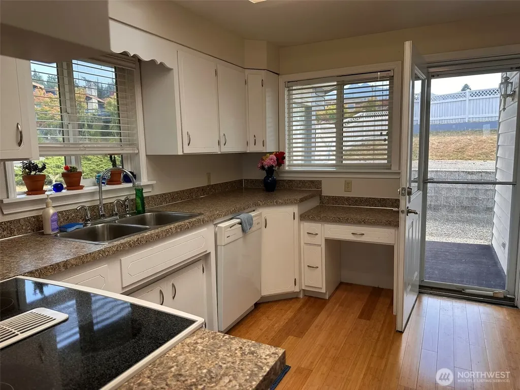 506 S Ennis Street Port Angeles WA 98362