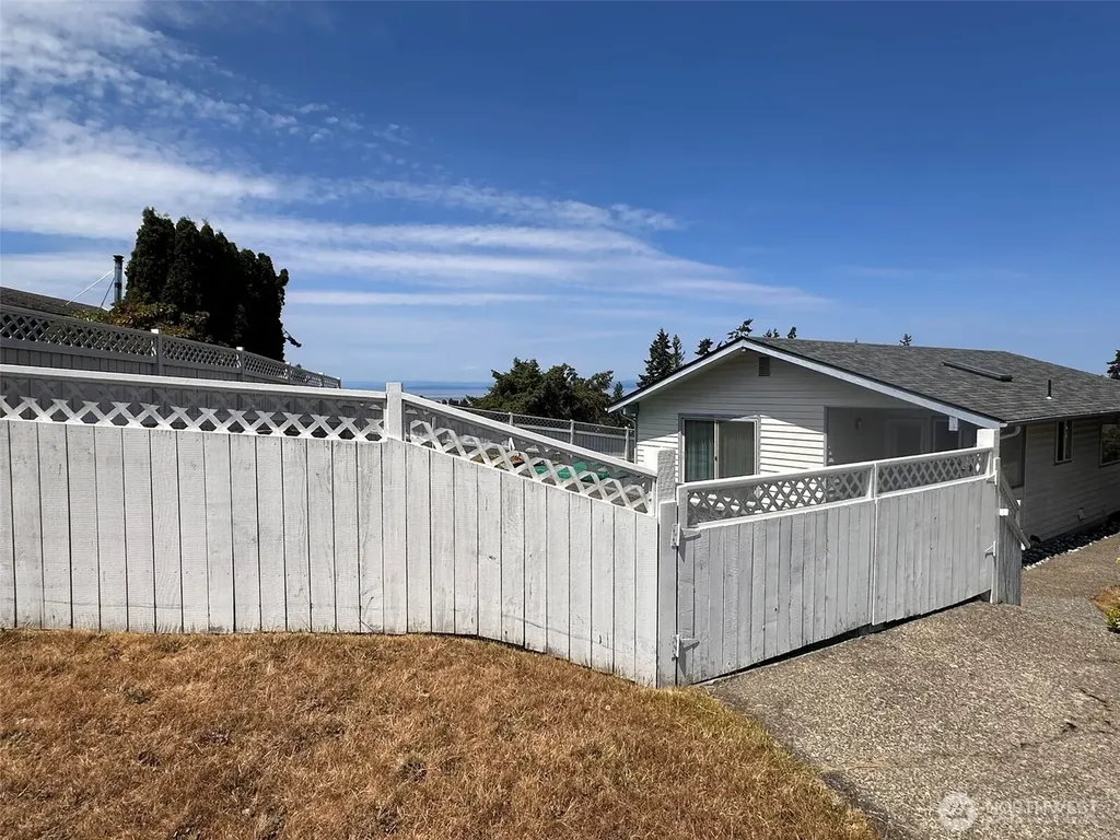 506 S Ennis Street Port Angeles WA 98362