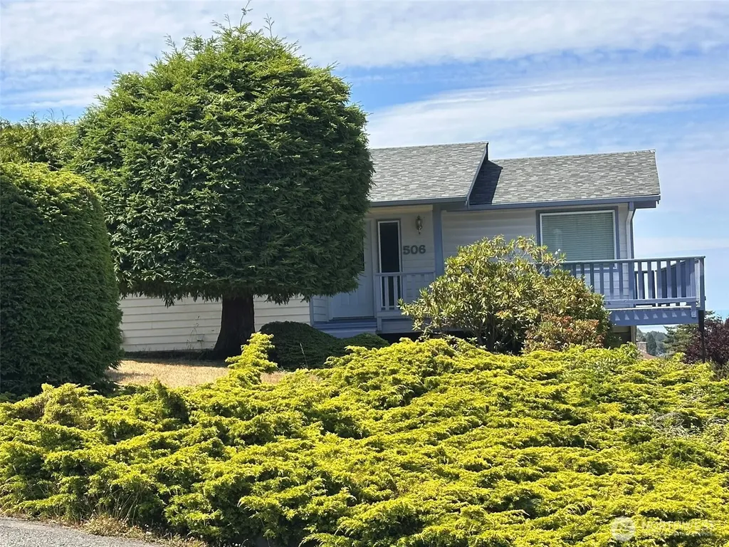 506 S Ennis Street Port Angeles WA 98362