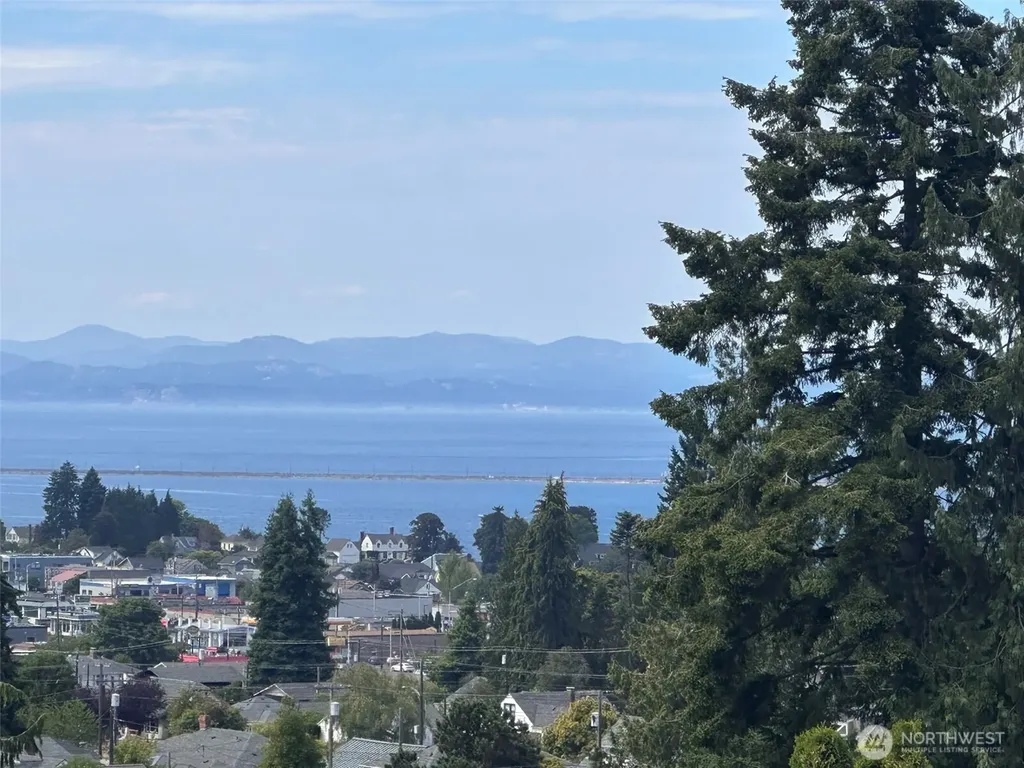 506 S Ennis Street Port Angeles WA 98362