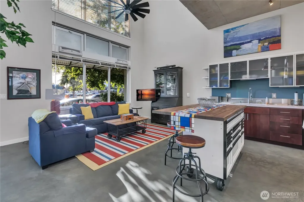 15100 6th Avenue SW Burien WA 98166