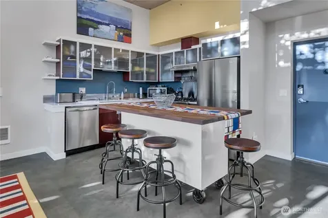 15100 6th Avenue SW Burien WA 98166