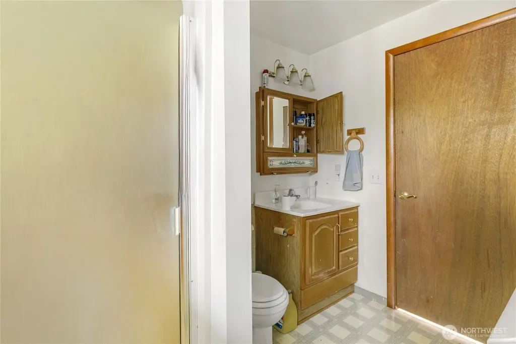 20911 78th Avenue W Edmonds WA 98026