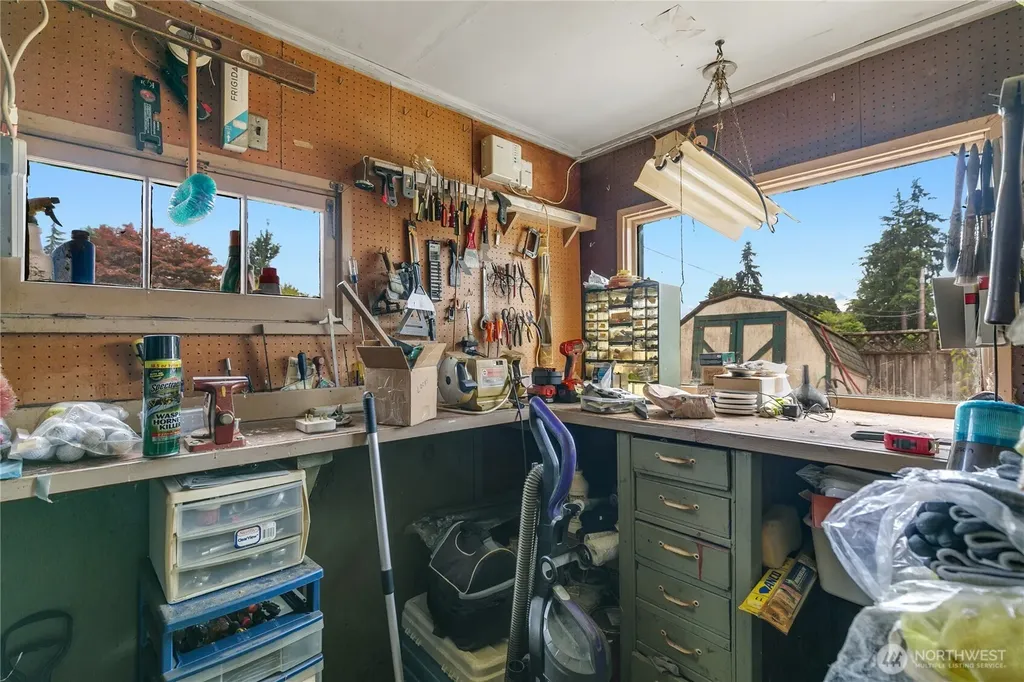 20911 78th Avenue W Edmonds WA 98026