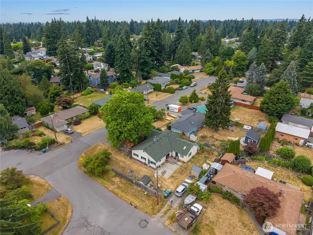 20911 78th Avenue W Edmonds WA 98026