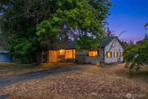 20911 78th Avenue W Edmonds WA 98026