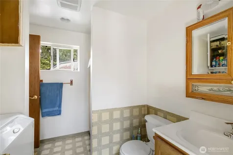 20911 78th Avenue W Edmonds WA 98026