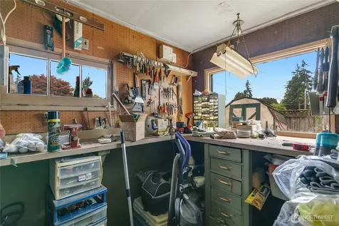 20911 78th Avenue W Edmonds WA 98026