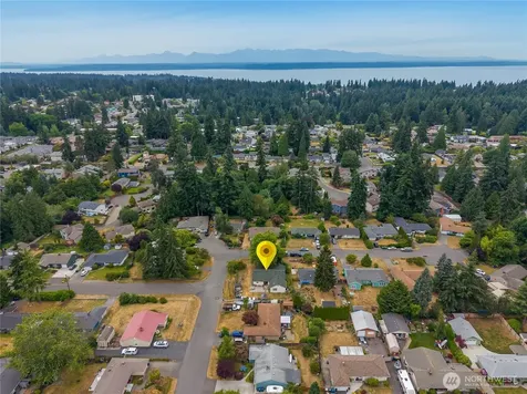 20911 78th Avenue W Edmonds WA 98026