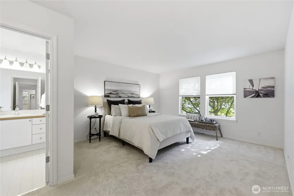 20334 12th Avenue NE Poulsbo WA 98370