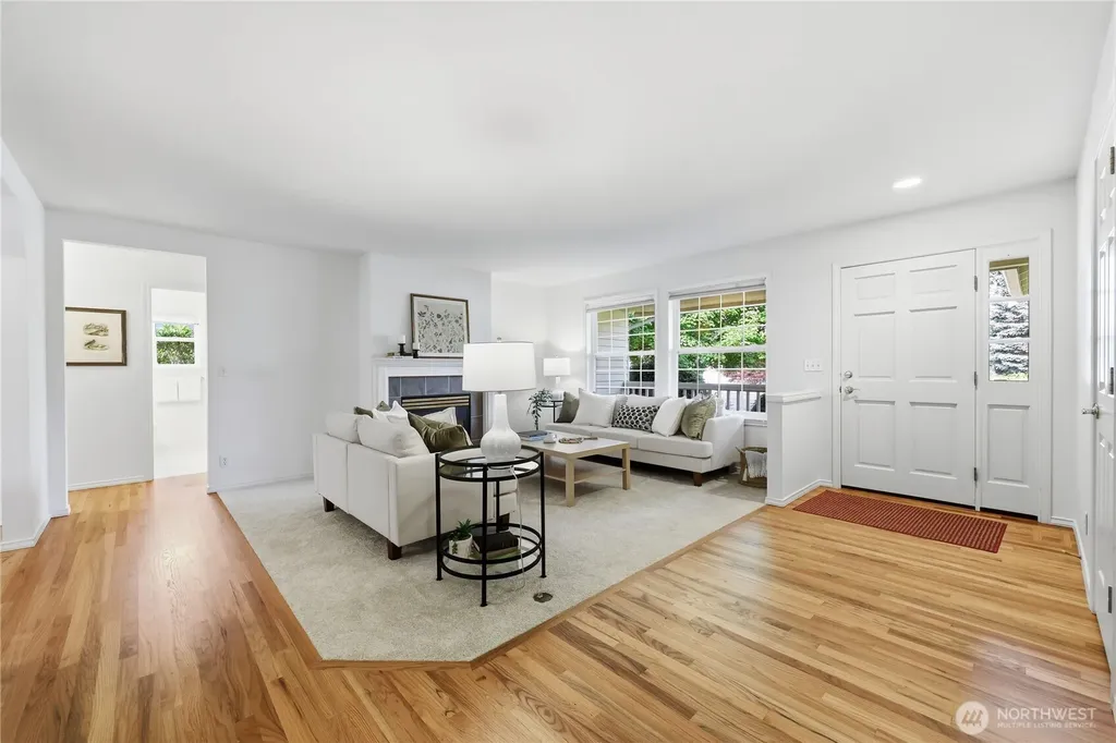 20334 12th Avenue NE Poulsbo WA 98370