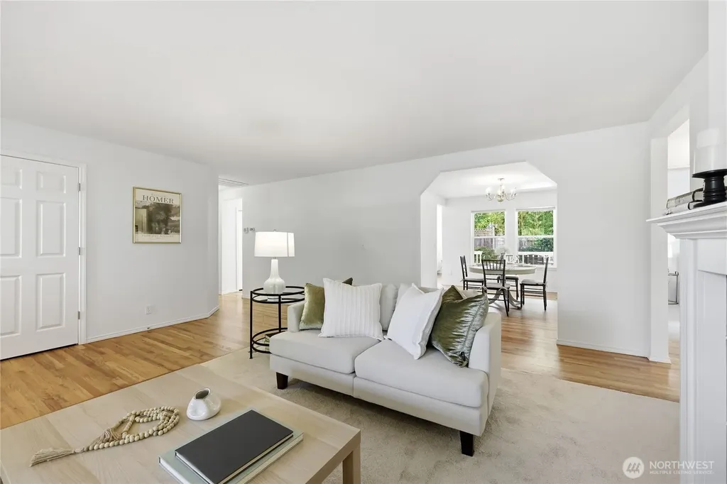 20334 12th Avenue NE Poulsbo WA 98370