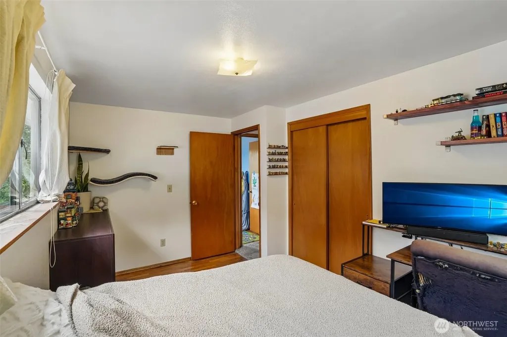 4151 23rd Avenue SW Seattle WA 98106