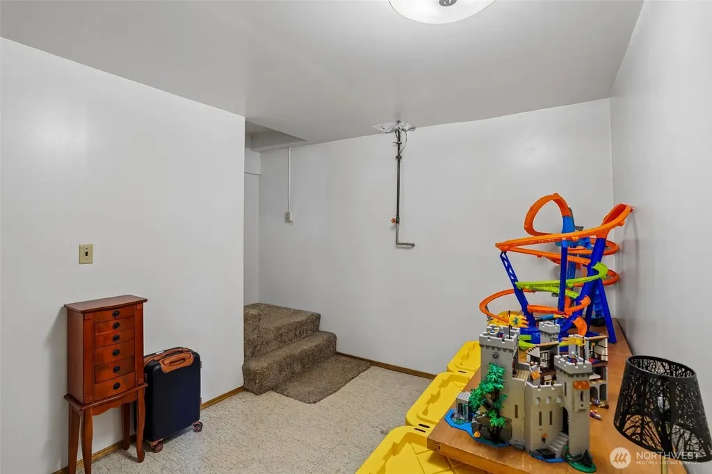 4151 23rd Avenue SW Seattle WA 98106