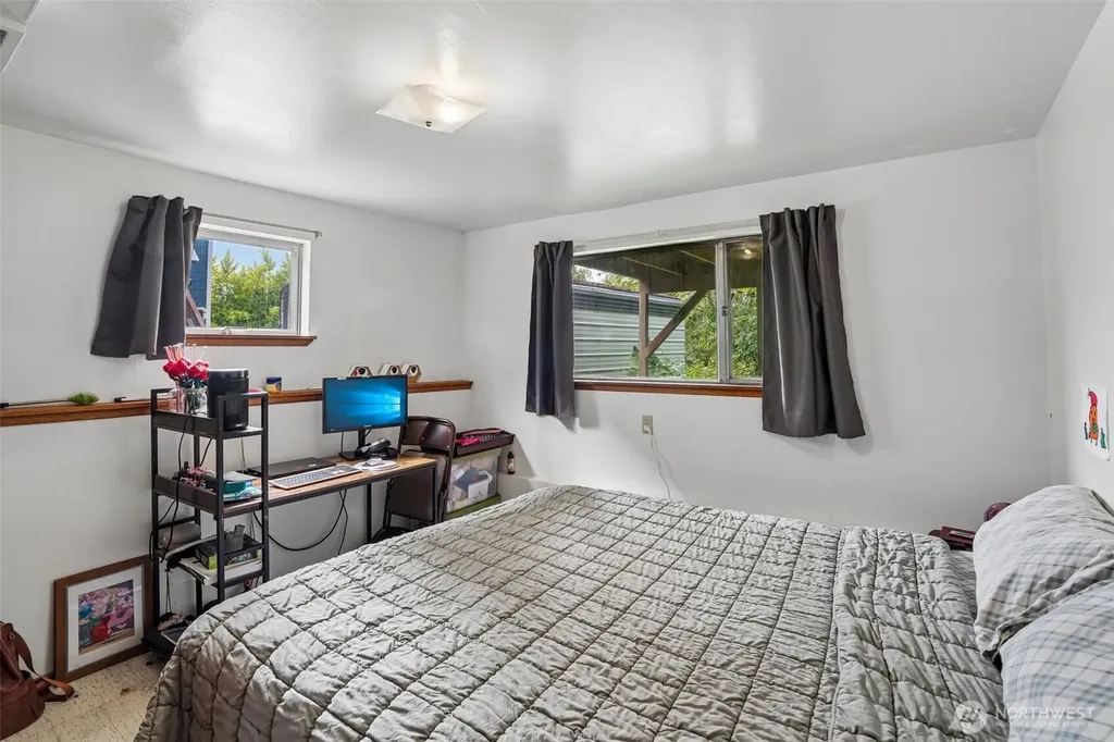 4151 23rd Avenue SW Seattle WA 98106