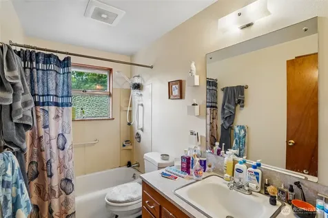 4151 23rd Avenue SW Seattle WA 98106