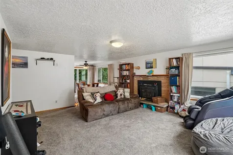4151 23rd Avenue SW Seattle WA 98106