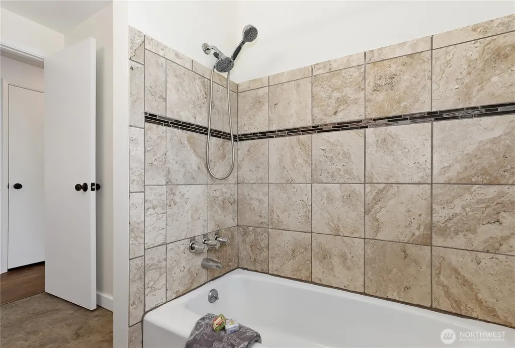 1708 S Visscher Street Tacoma WA 98465