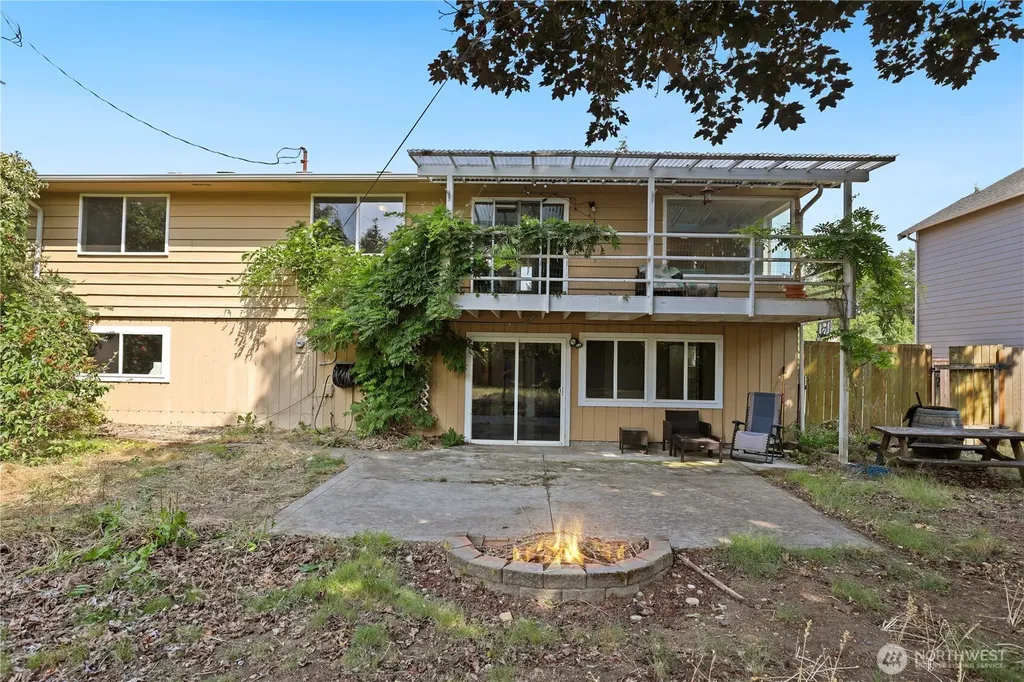 1708 S Visscher Street Tacoma WA 98465